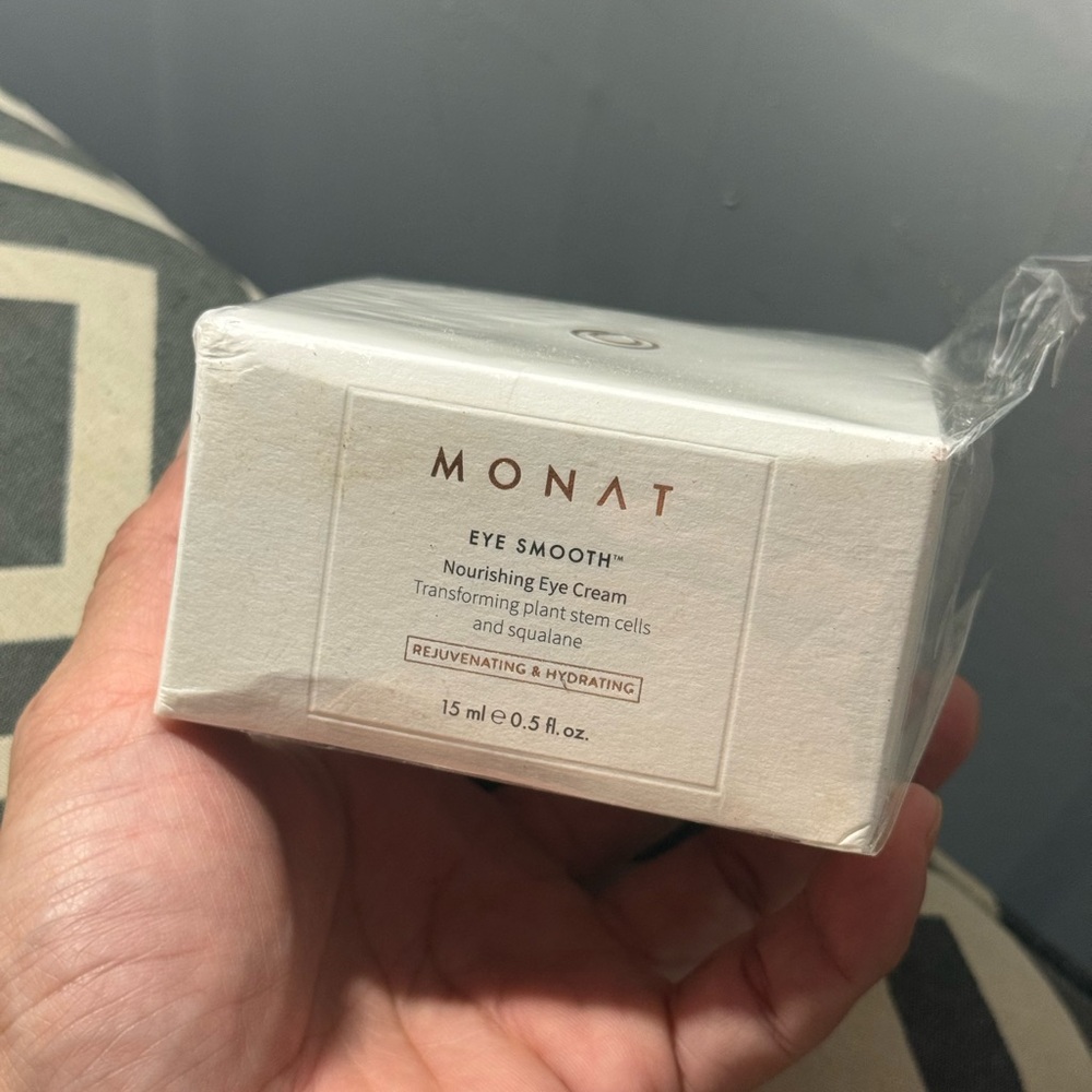 MONAT Eye Smooth Nourishing Eye Cream – Cream